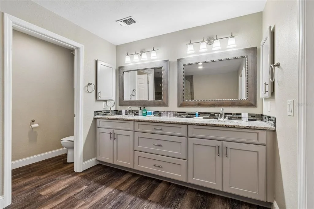 Photo of 9901 BAY DRIVE