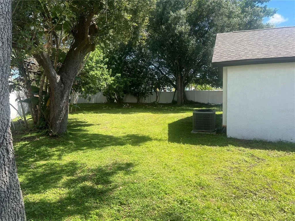 Photo of 12195 71ST WAY