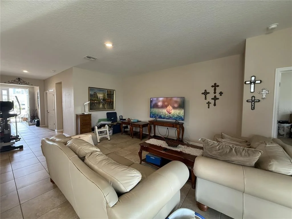 Photo of 16418 WOODSIDE GLEN