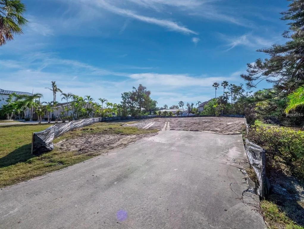 Photo of 500 OUTRIGGER LANE