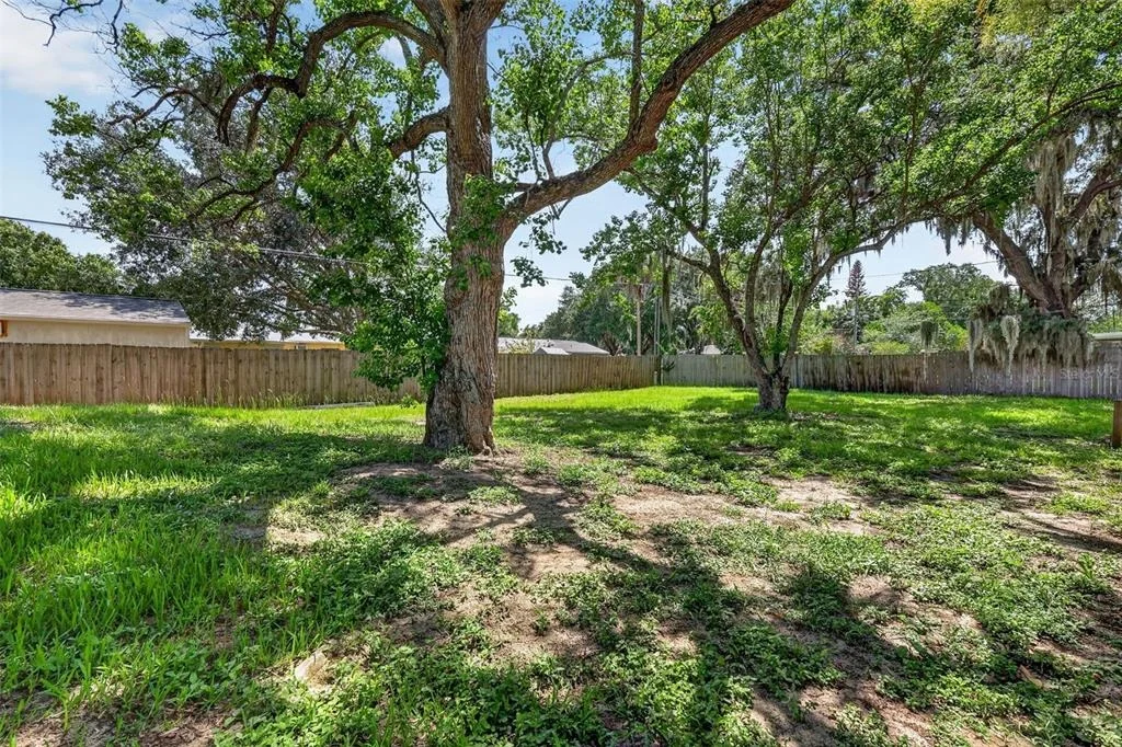 Photo of 2760 WESTLAND ROAD