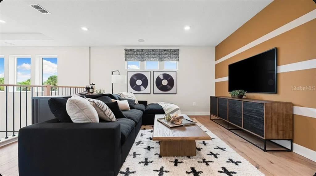 Photo of 7895 INTERSTELLAR AVENUE