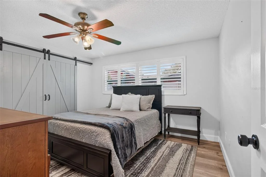Photo of 10588 139TH WAY