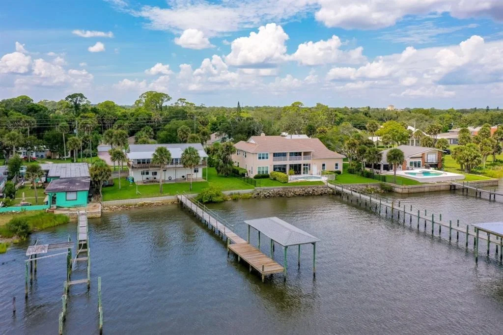 Photo of 1633 RIVERSIDE DRIVE