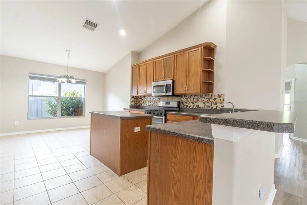 Photo of 6806 GUILFORD CREST DRIVE