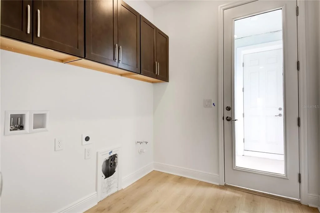 Photo of 200 EAGLESTON LANE