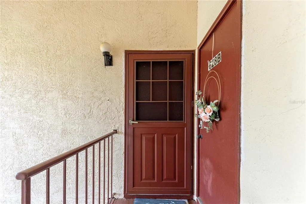 Photo of Unit B at 628 MIDWAY DRIVE