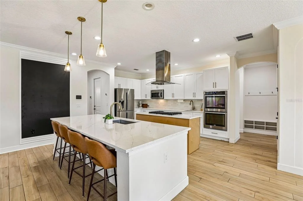 Photo of 5785 SAYBROOK CIRCLE