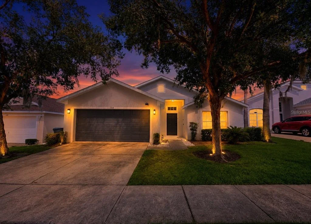 Photo of 154 CASTLEMAIN CIRCLE