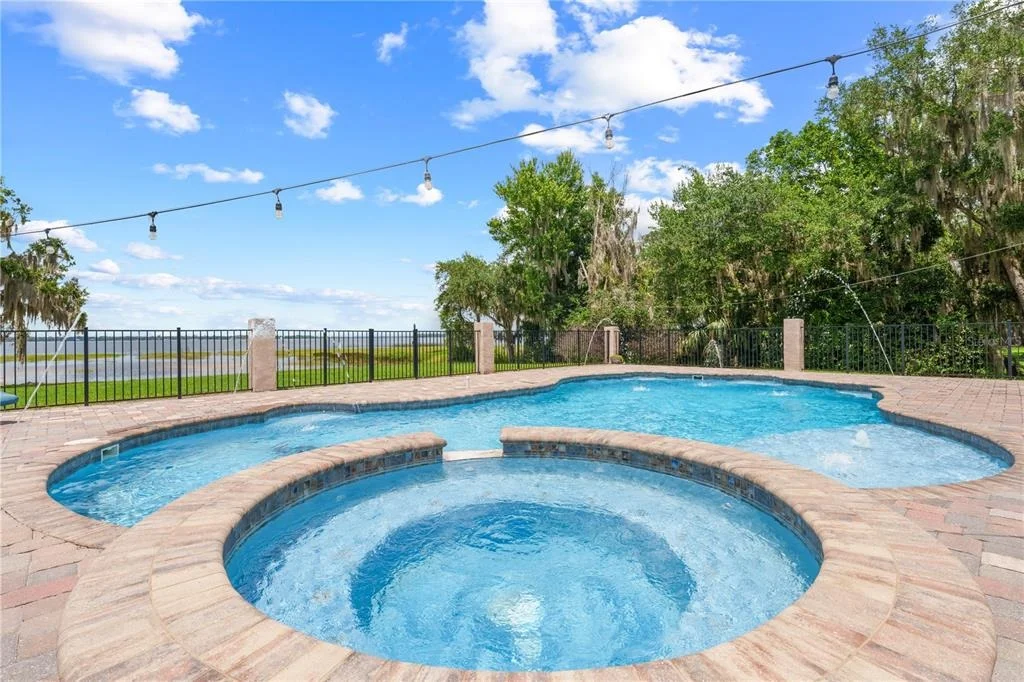 Photo of 4664 HICKORY TREE LN