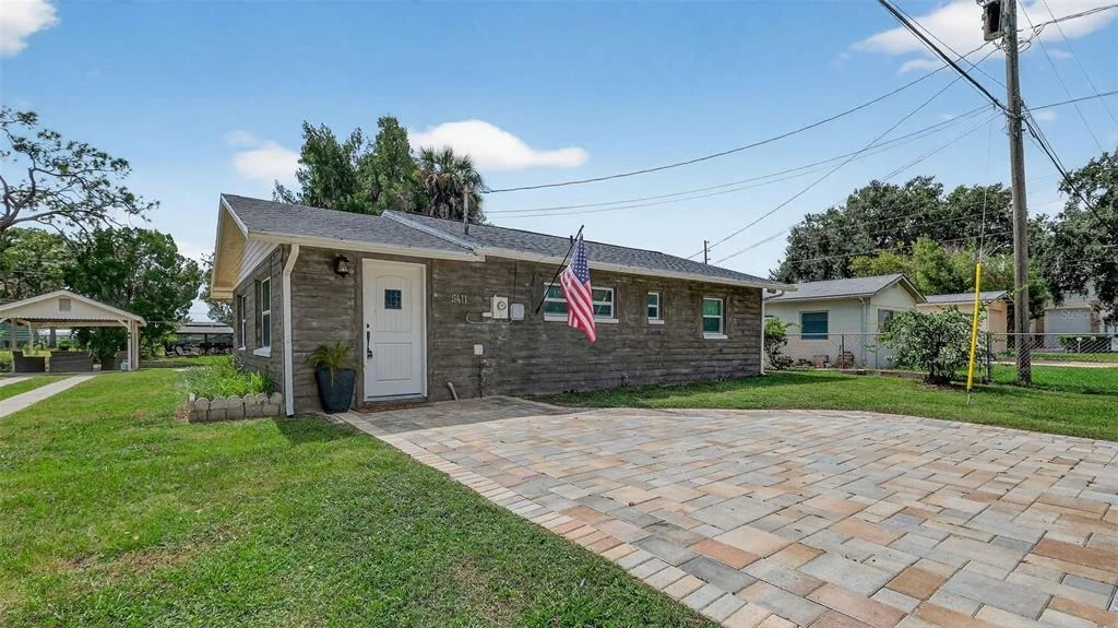 Photo of 5411 TEAL DRIVE