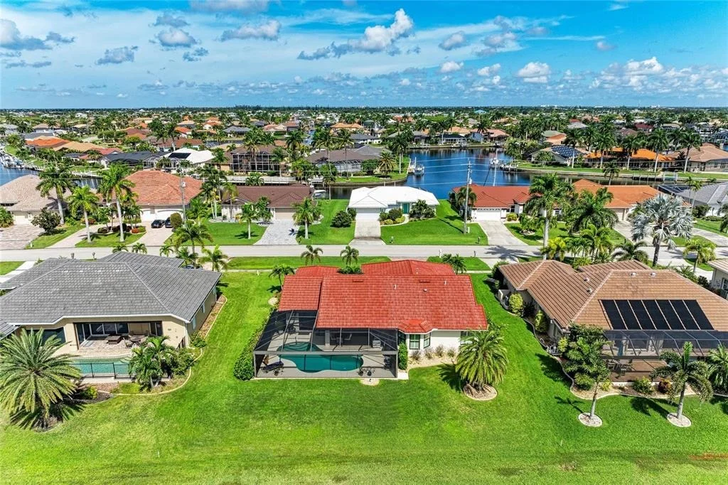 Photo of 425 MONACO DRIVE