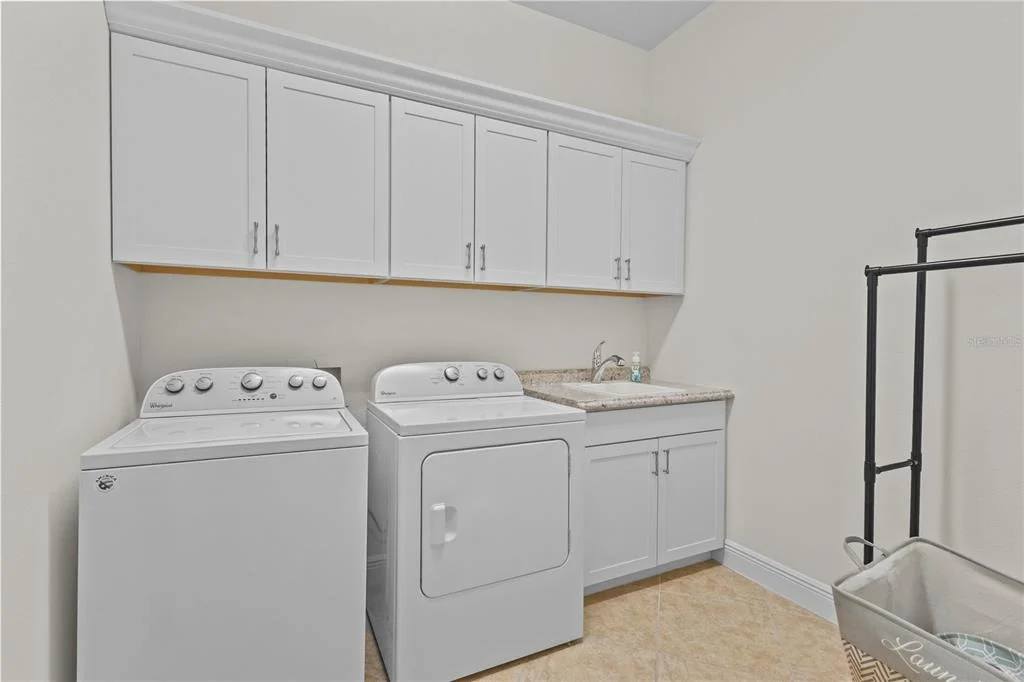 Photo of 24252 GALLBERRY DRIVE