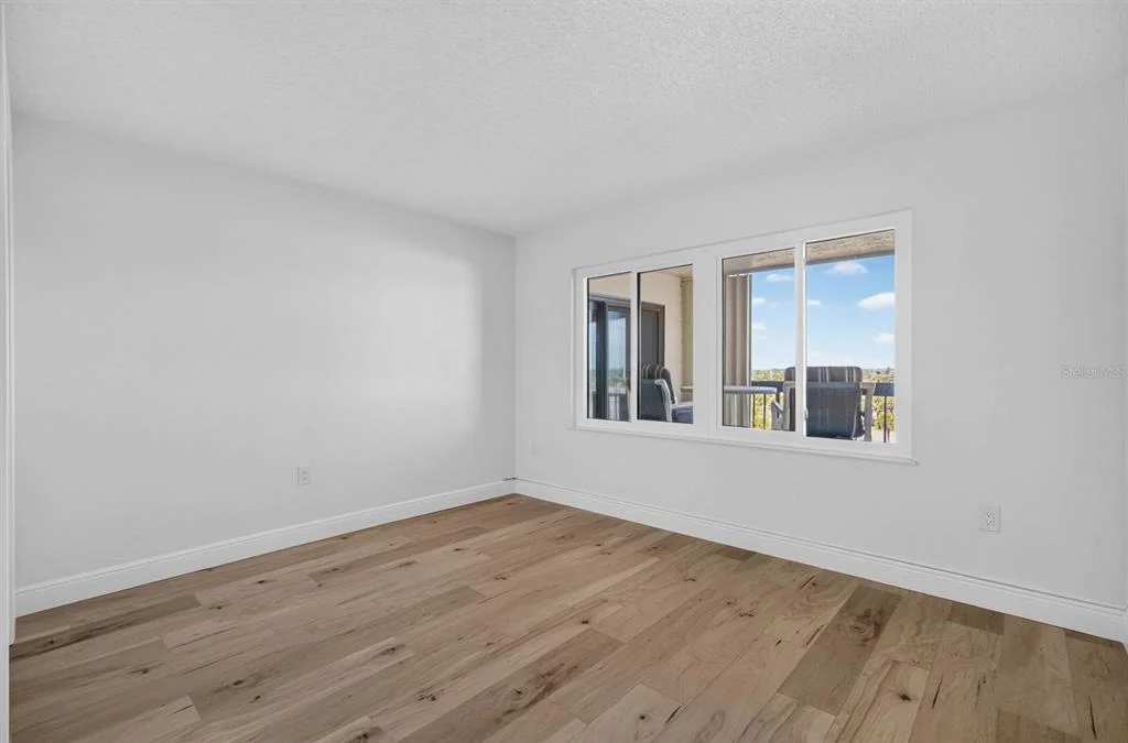 Photo of Unit 4E at 1513 OCEAN SHORE BOULEVARD