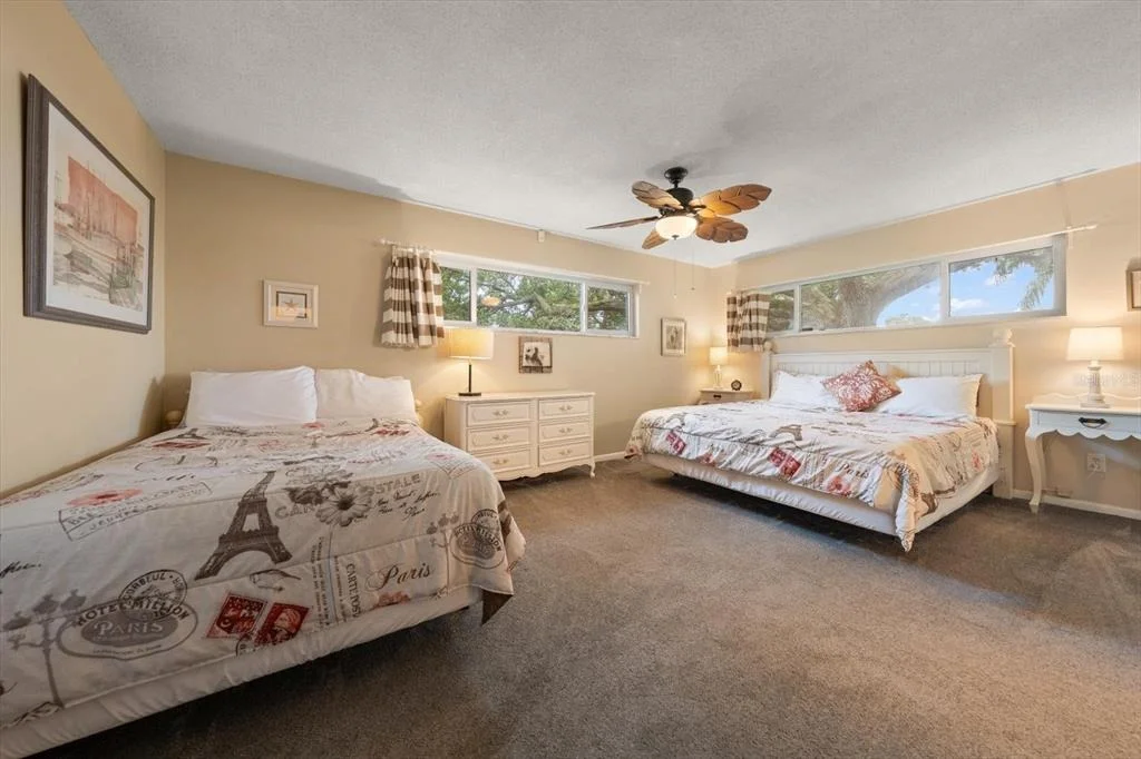 Photo of 1 MAPLEWOOD AVENUE