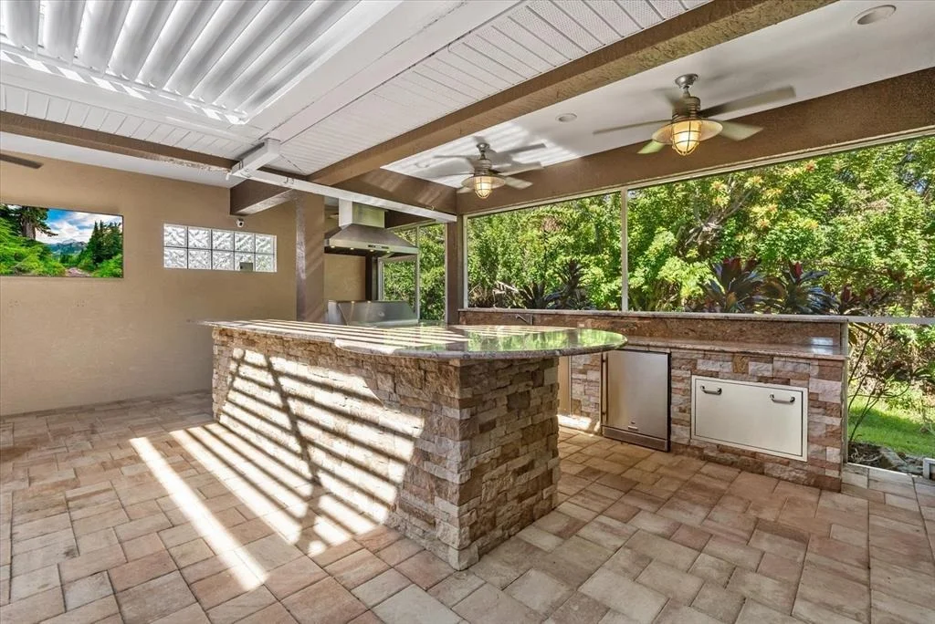Photo of 4239 CORSO VENETIA BOULEVARD