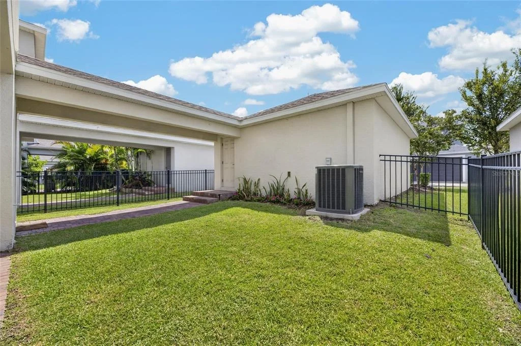 Photo of 7113 BOWSPIRIT PLACE