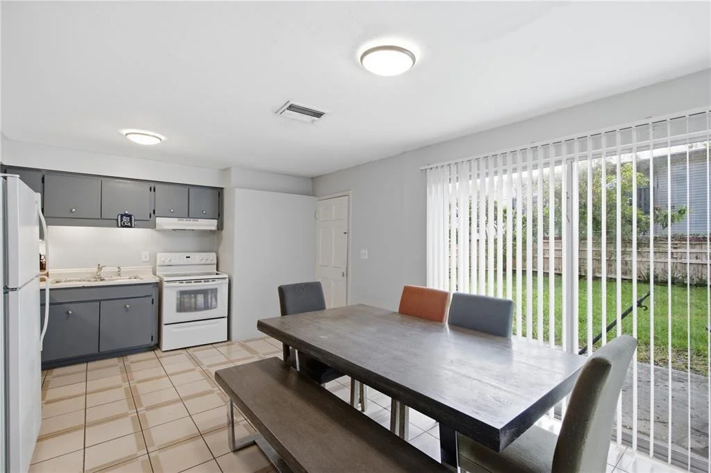 Photo of 802 PAPAYA DRIVE