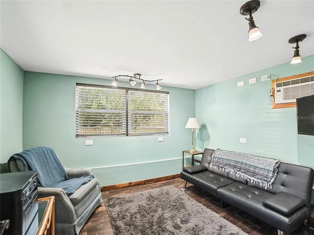 Photo of 6726 UDELL LANE