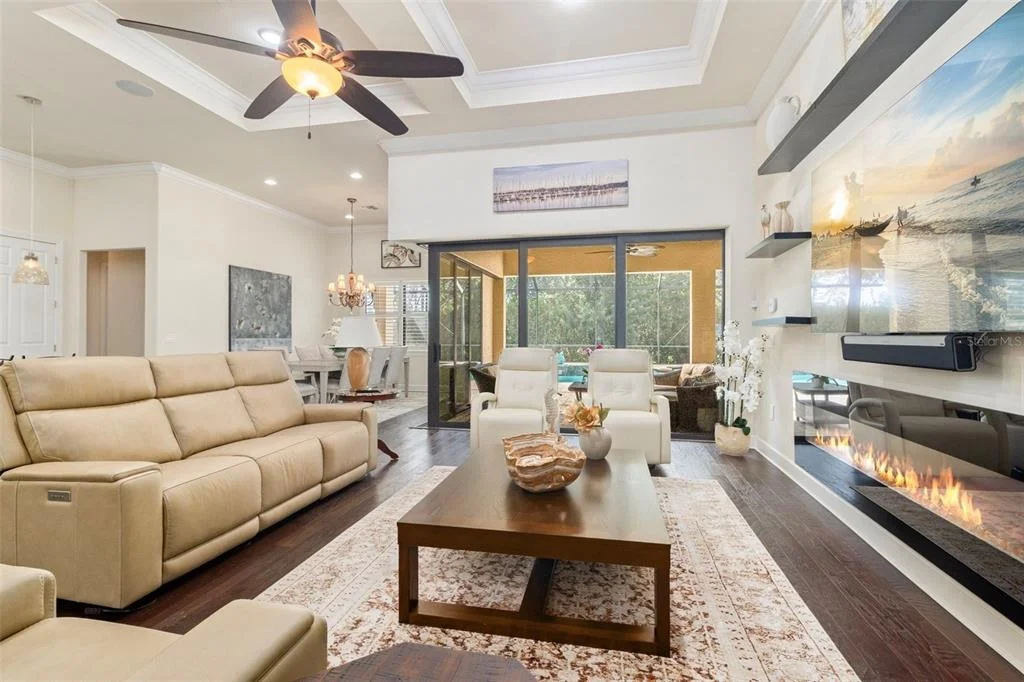 Photo of 16293 CAMDEN LAKES CIRCLE