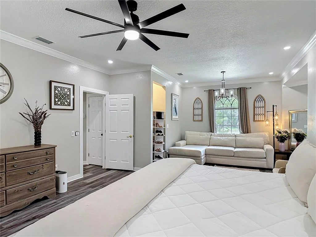 Photo of 38 WINDING CREEK WAY