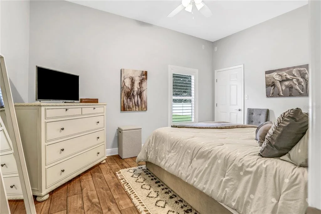 Photo of 3831 GAINES DRIVE