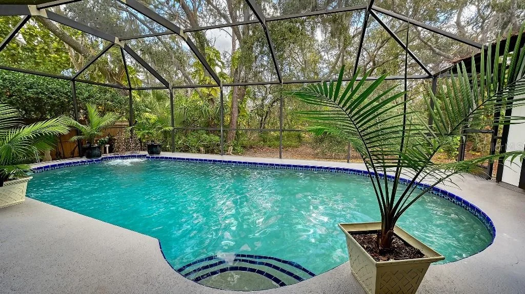 Photo of 721 FORESTVIEW DRIVE