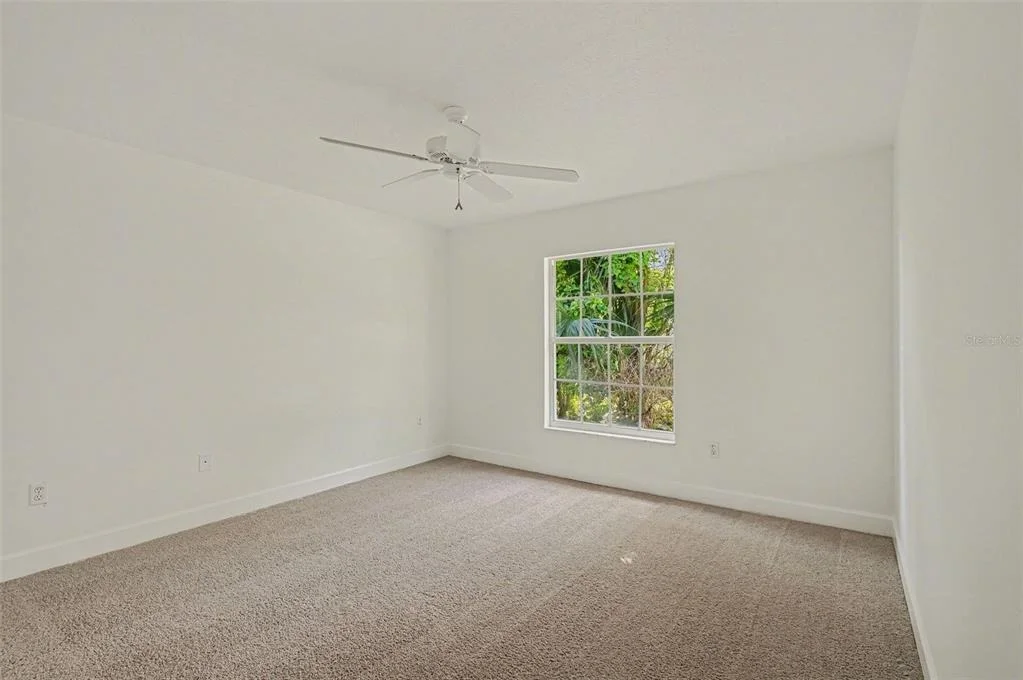 Photo of 8 FOX CLIFF WAY