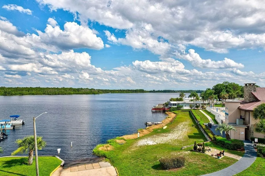 Photo of Lot 717 US-192