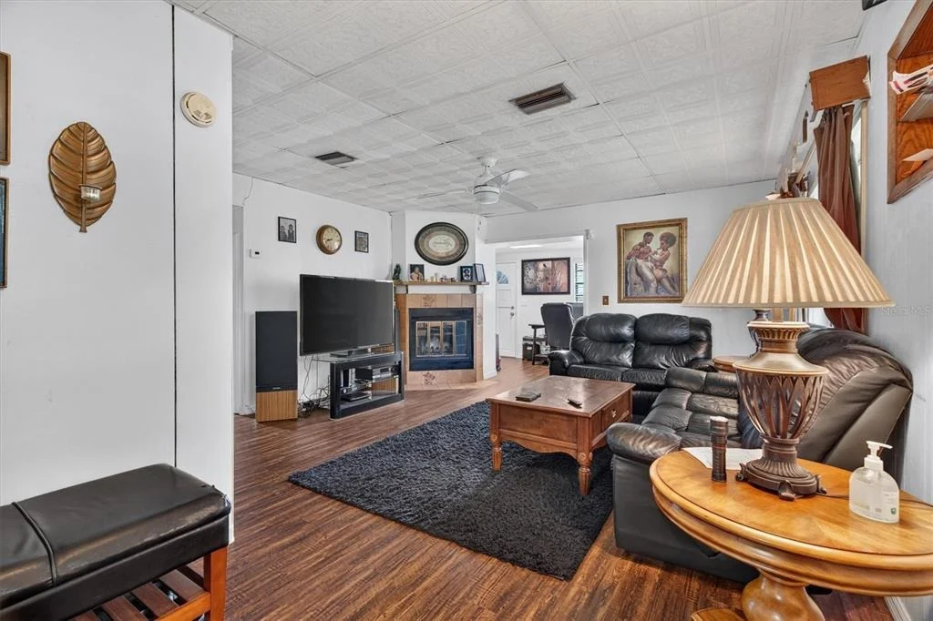 Photo of 1865 CEDARWOOD DRIVE