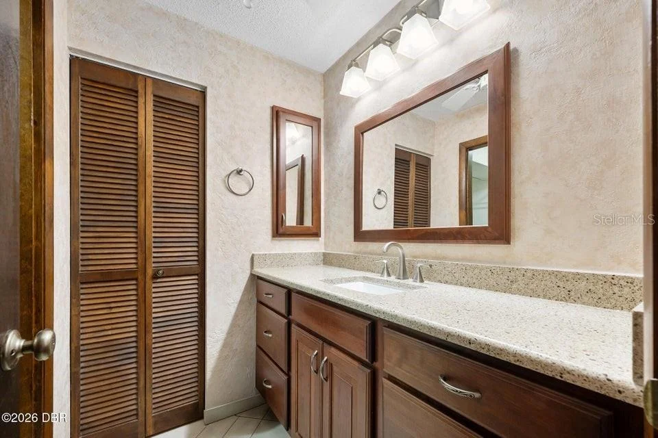 Photo of 20 MAYFIELD CIRCLE