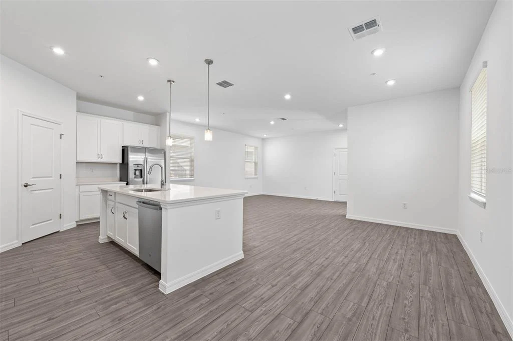 Photo of 1837 HORSETAIL DRIVE
