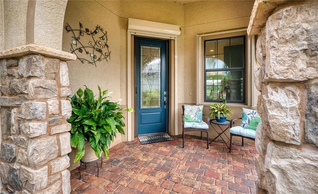 Photo of 17044 KENTON TERRACE
