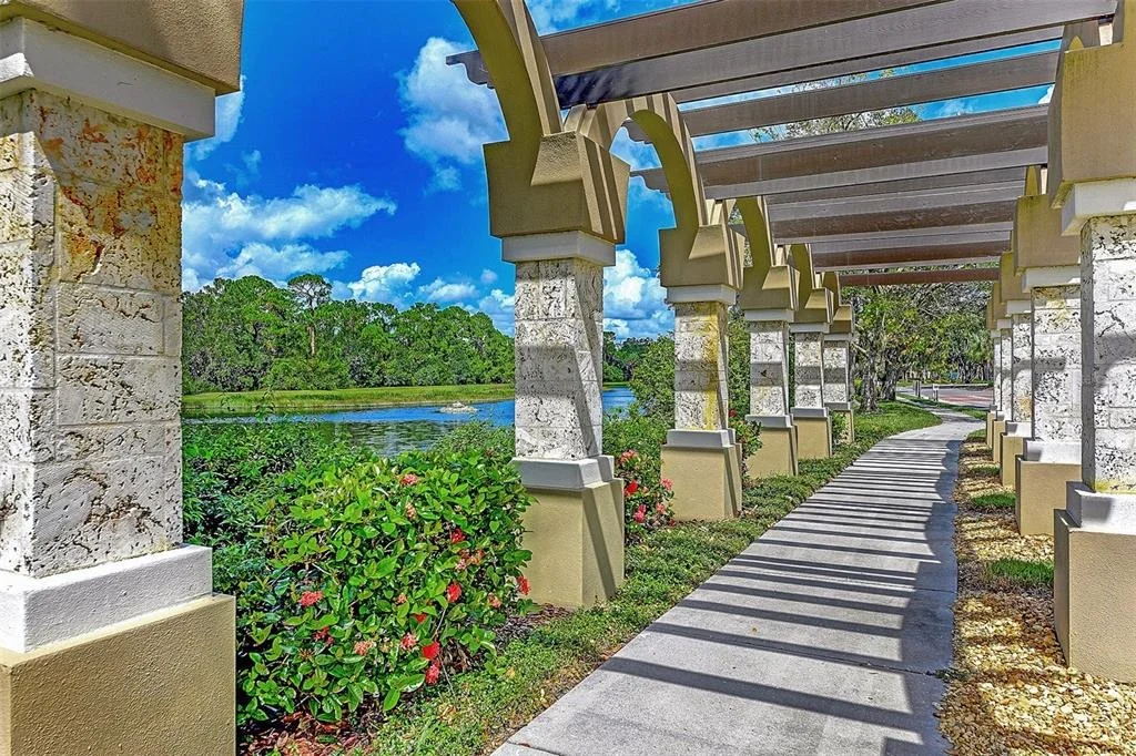Photo of 4708 SWEETMEADOW CIRCLE