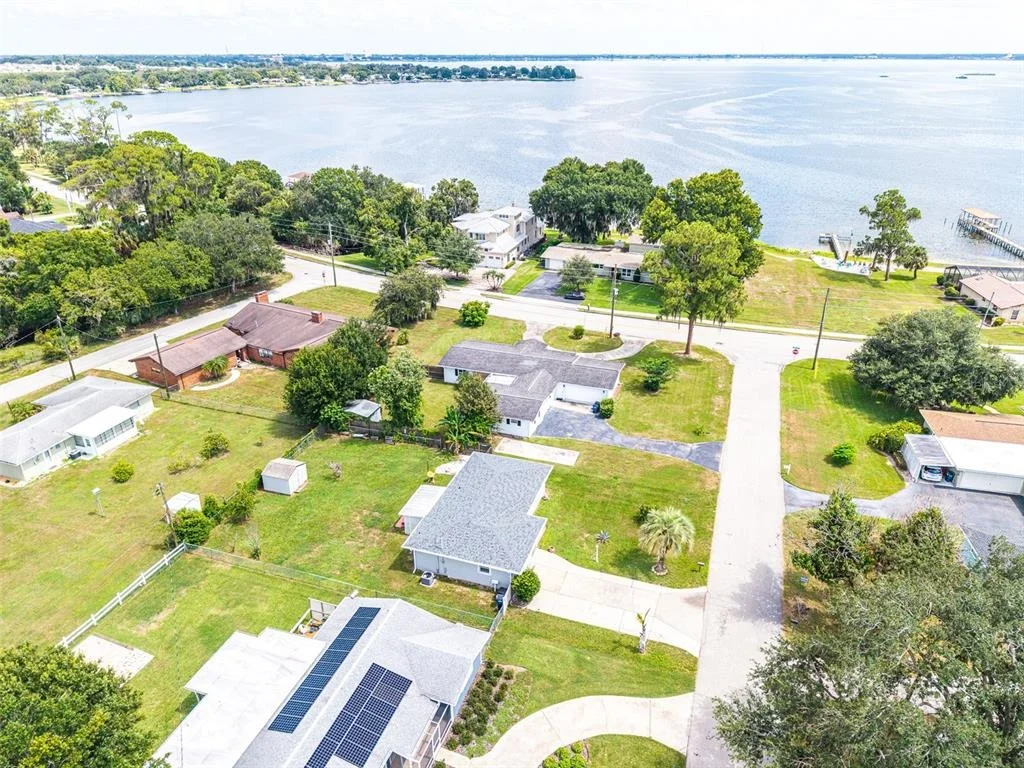Photo of 3510 LAKEVIEW DRIVE