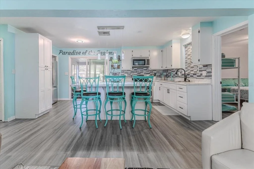 Photo of 5261 CIRCLE DRIVE