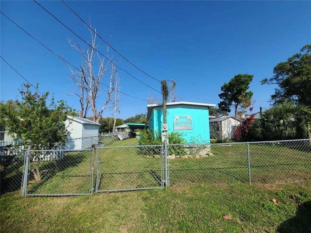 Photo of 5418 CIRCLE DRIVE