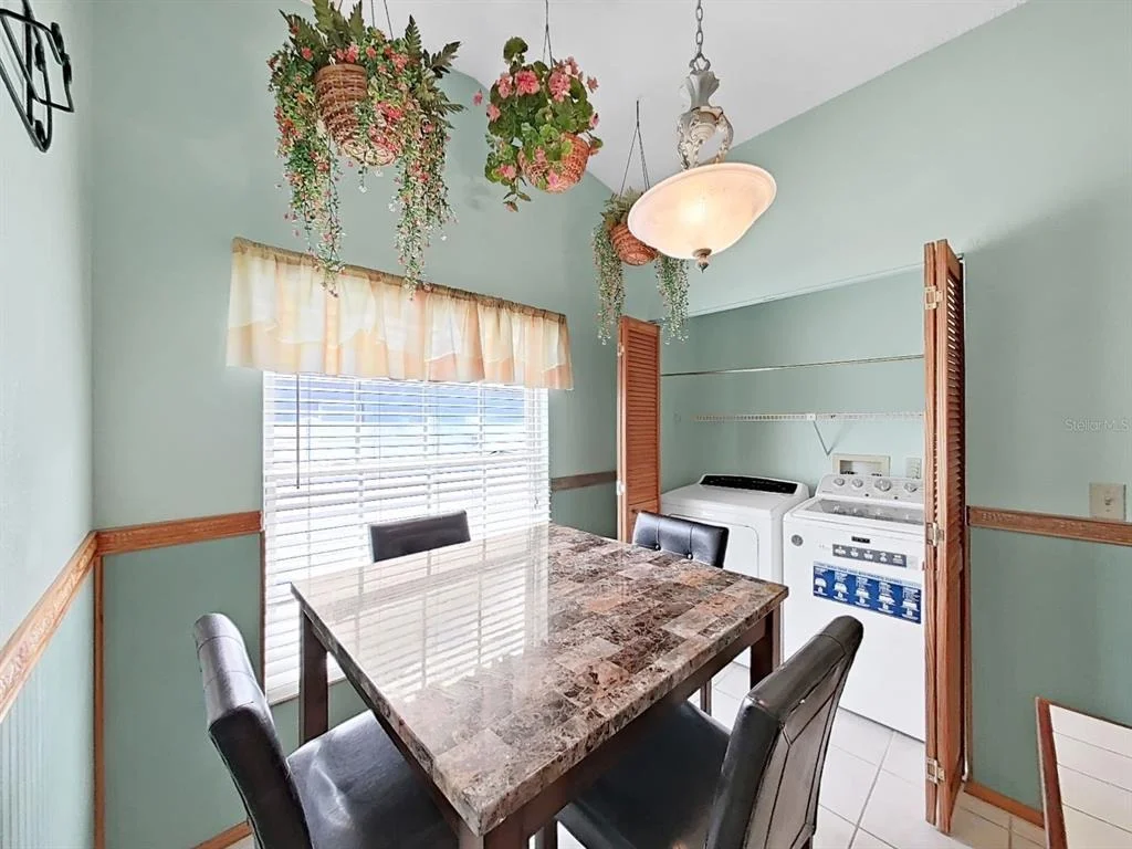 Photo of 726 STILLVIEW CIRCLE