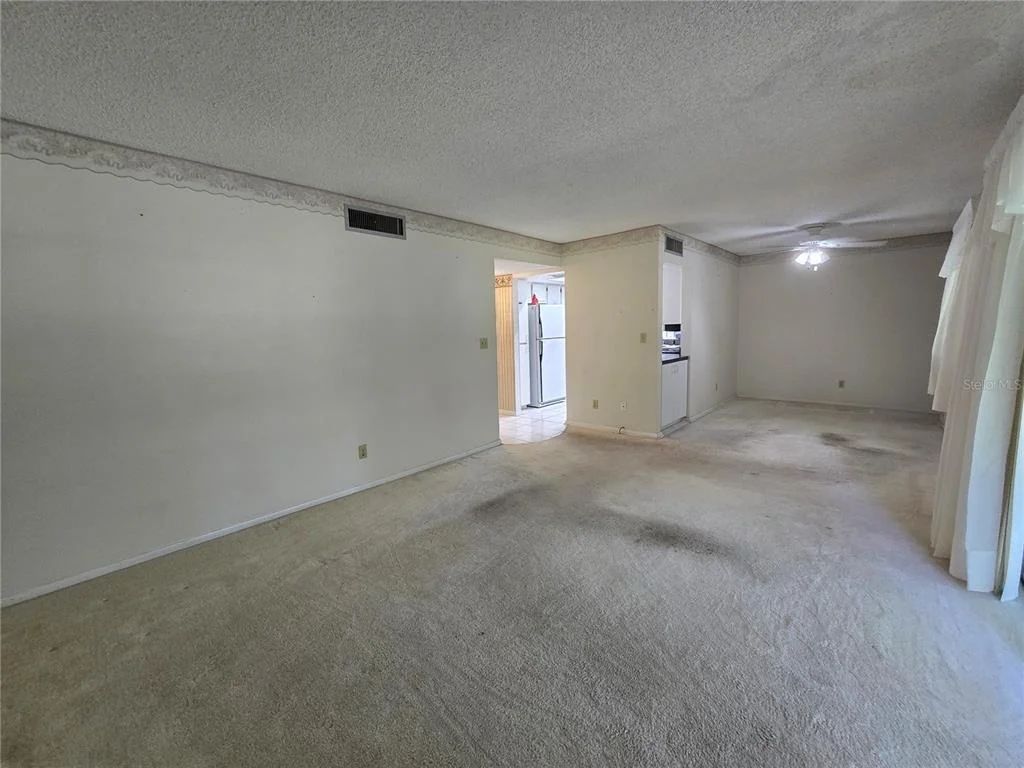 Photo of Unit B at 606 MIDWAY DRIVE