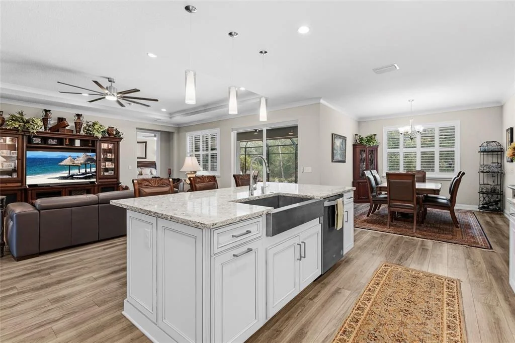 Photo of 617 MISTIFLOWER CIRCLE