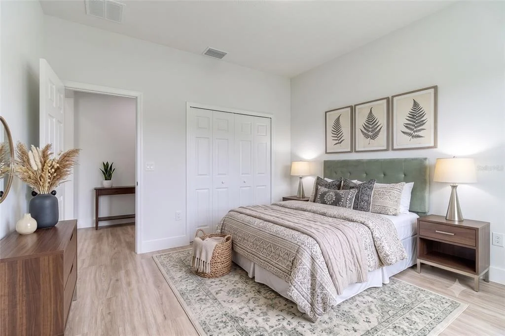 Photo of 983 PACE DRIVE NW