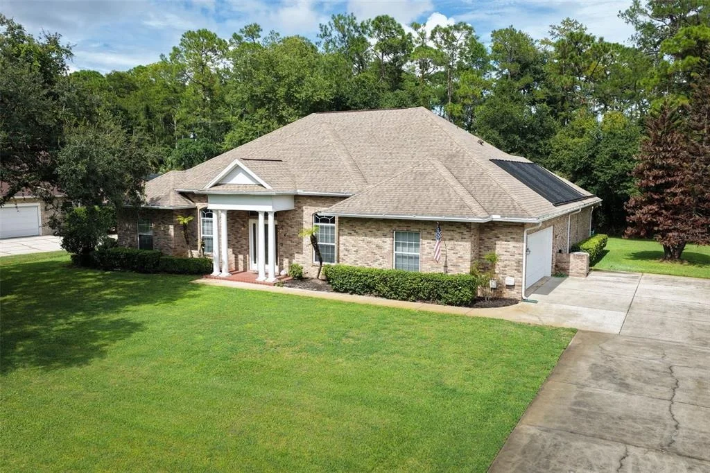 Photo of 47 CAMBRIDGE TRACE