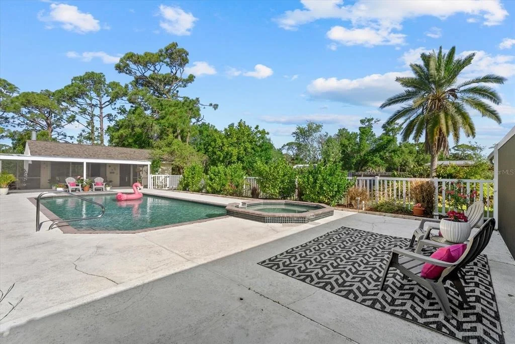Photo of 5868 DENISON DRIVE