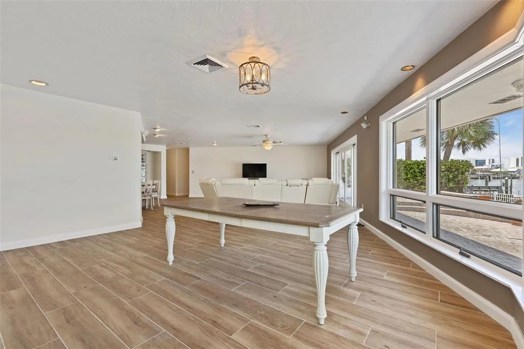 Photo of 290 BAYSIDE DRIVE