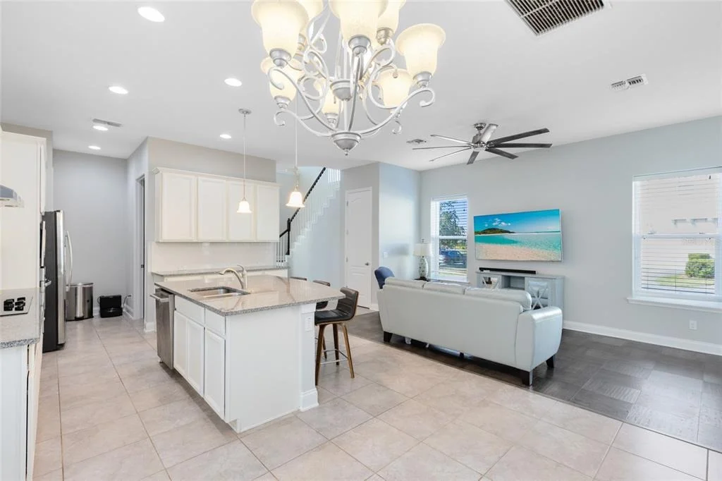 Photo of 7749 LAUREATE BOULEVARD