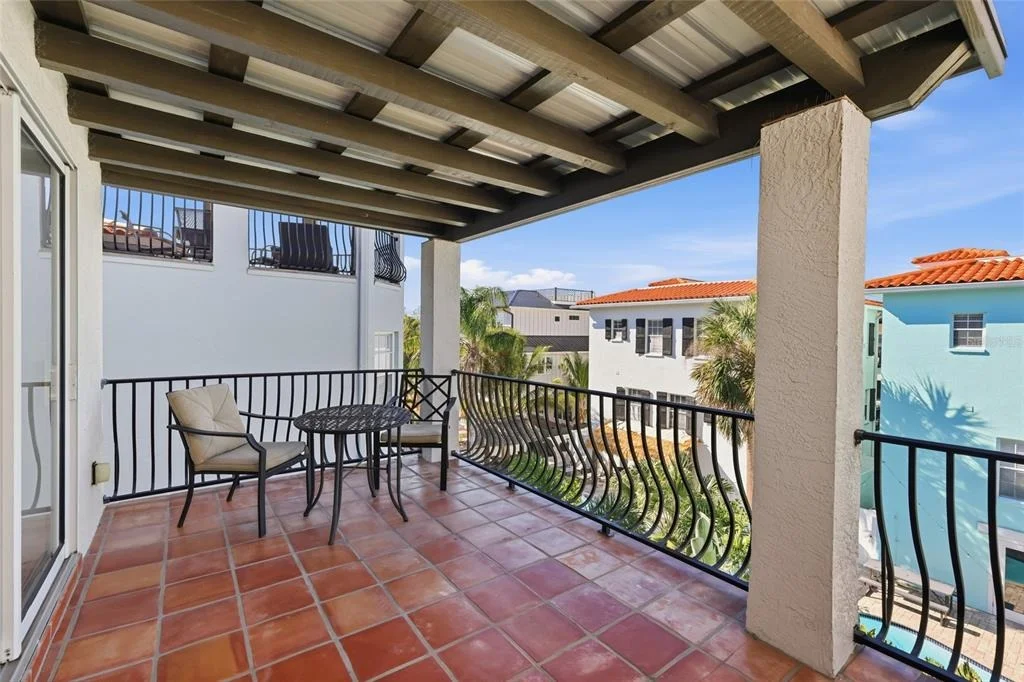 Photo of 4006 5TH AVENUE