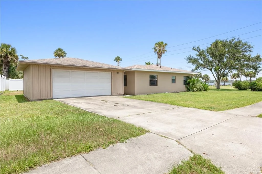Photo of 504 RIVERSIDE DRIVE