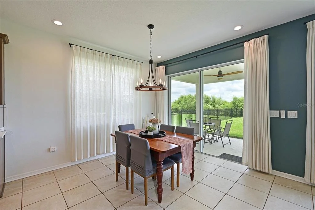 Photo of 11124 MOONSAIL DRIVE