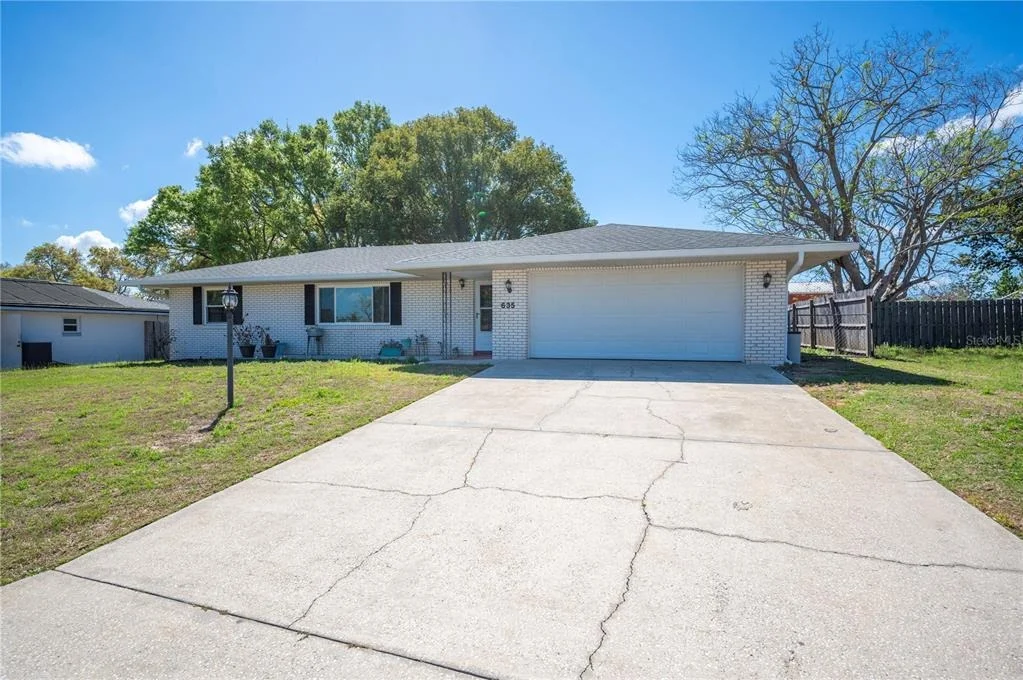 Photo of 635 HILLSIDE CIRCLE