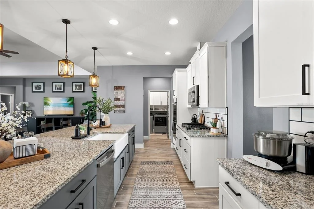 Photo of 4924 GOLDEN ZENITH WAY